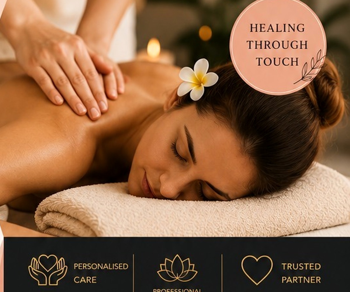 Relaxing massage treatment at Flexi Bloom